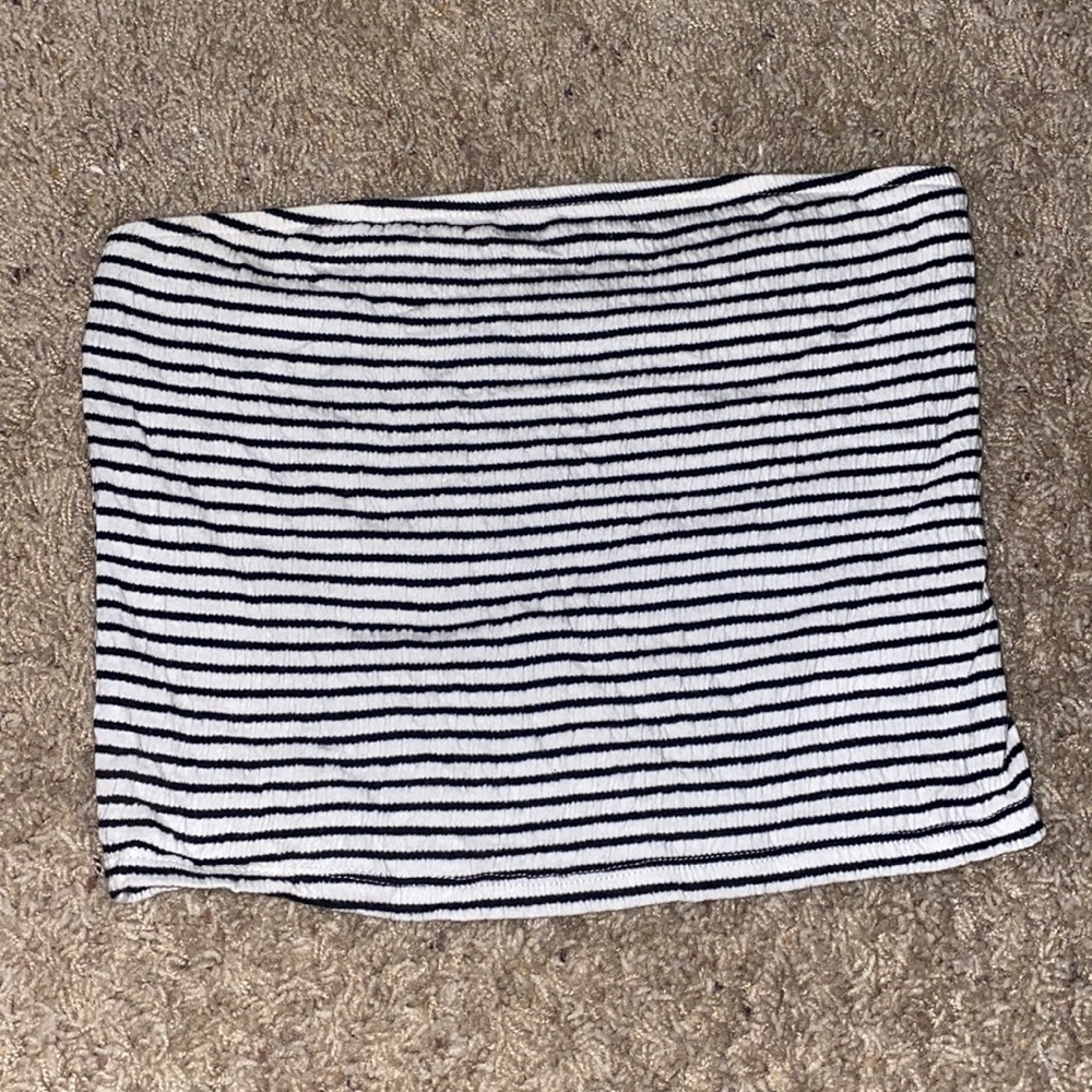 black & white american eagle tube top